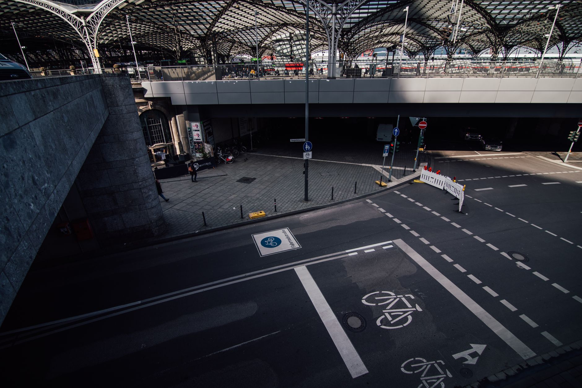Neue Fahrradstraße Königstor biegt auf Zielgerade ein