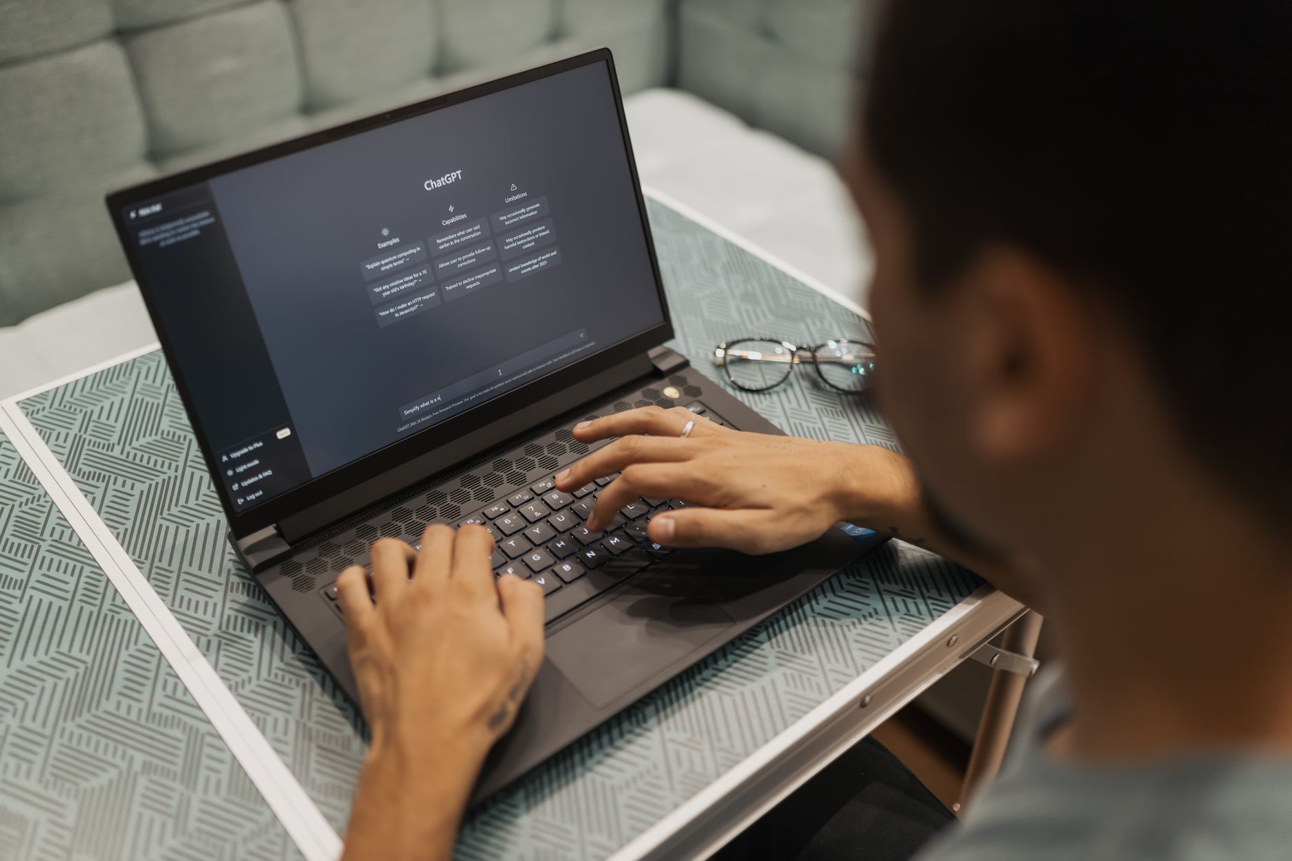 KI-Sicherheit: Neuer Filter schützt sensible Daten vor ChatGPT