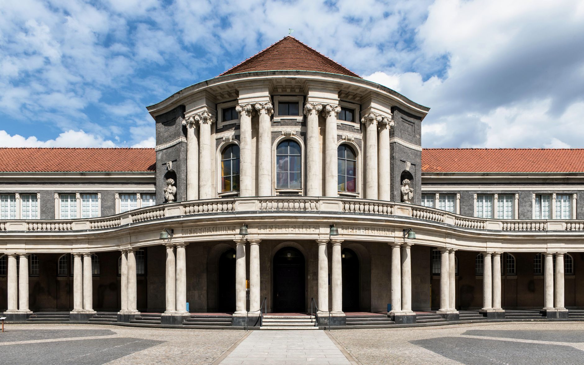 neuer job: Was macht Baerbock an der Columbia-Universität?