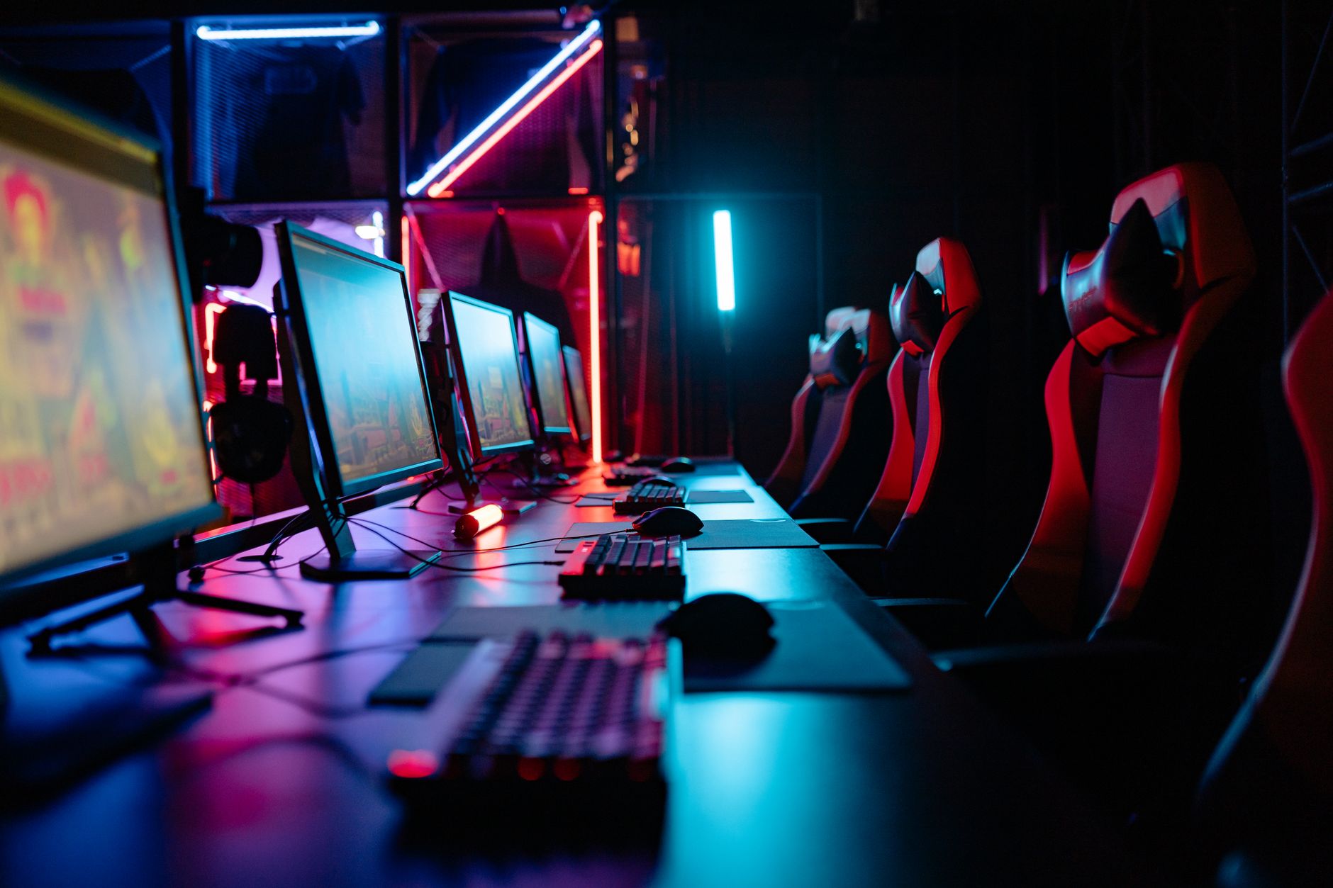 Gaming auf zwei Rädern: Niu verkauft Elektroroller im Razer-Design