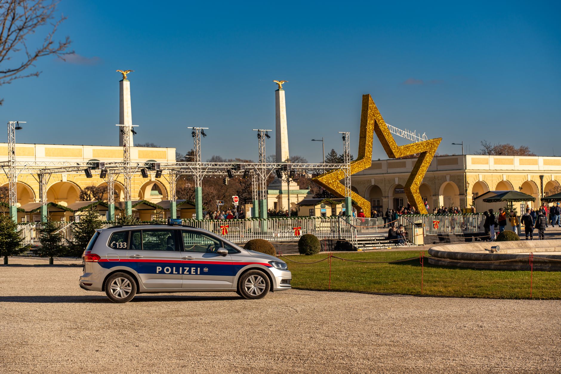 Jugendlicher bei E-Scooter-Sturz schwer verletzt: Polizei sucht Zeugen
