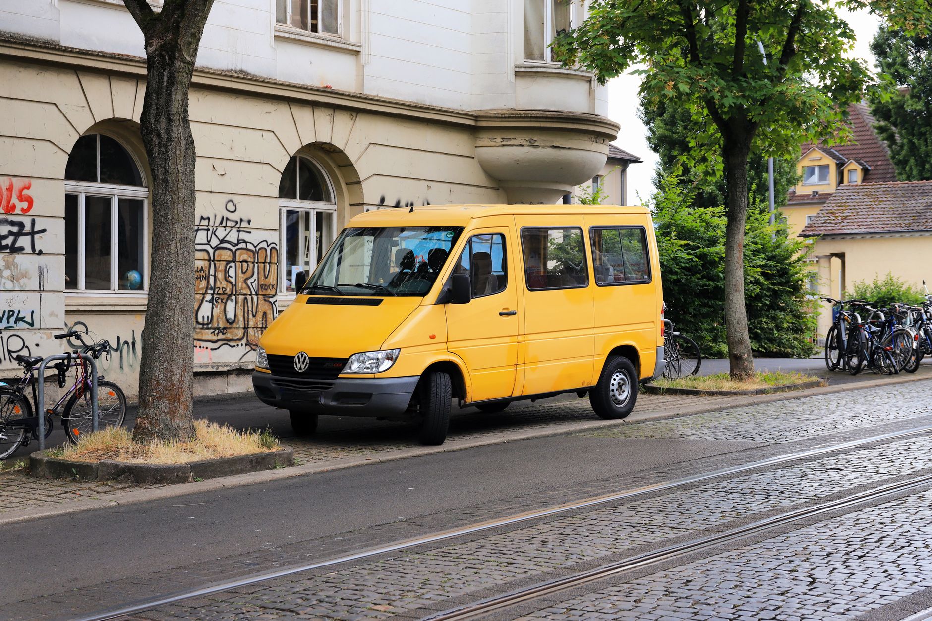 Frankfurt-Sachsenhausen: Verwendung von Kennzeichen verfassungswidriger Organisationen