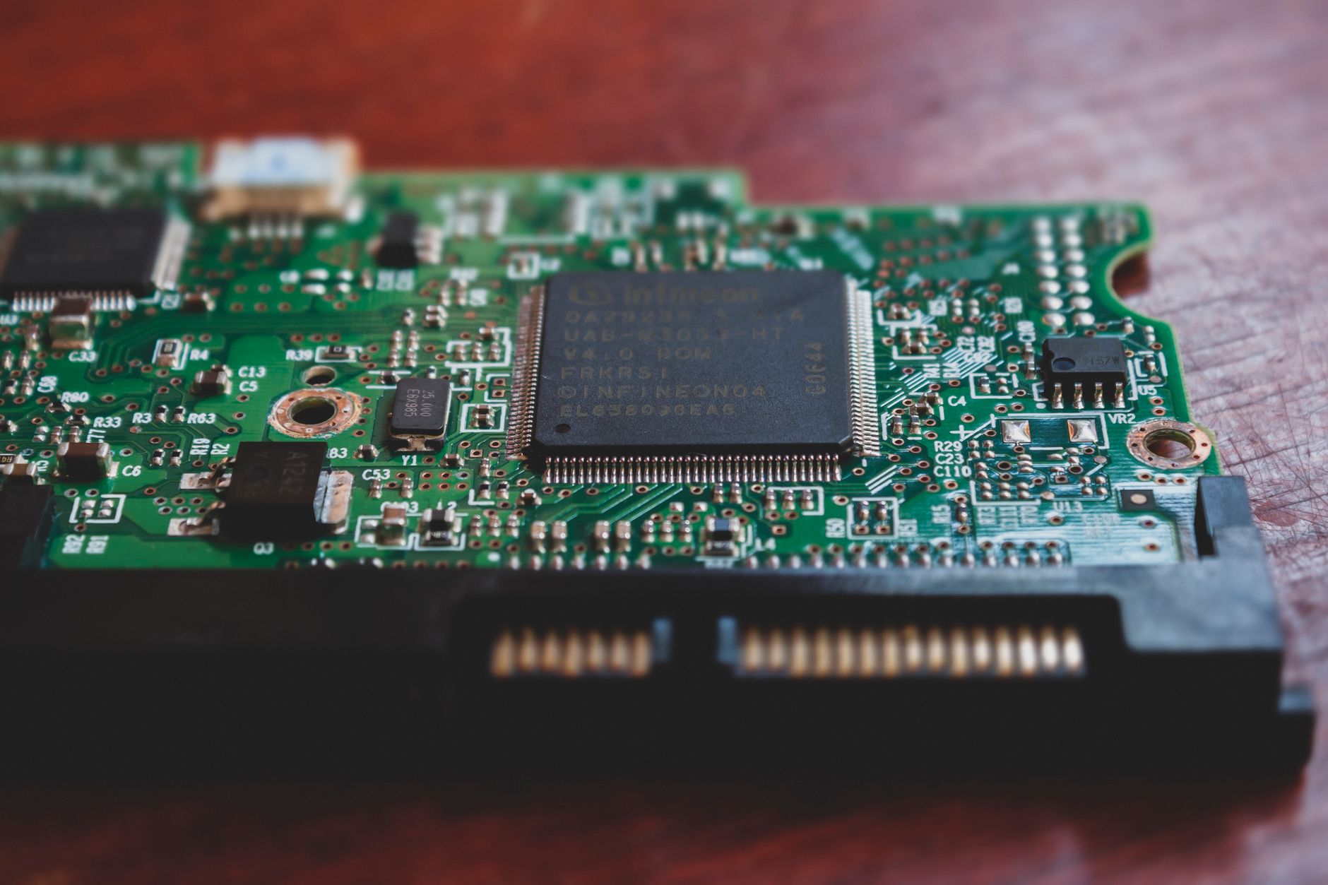 heise+ | Stromspartipps der AVR-Chips: Arduino im Batteriebetrieb