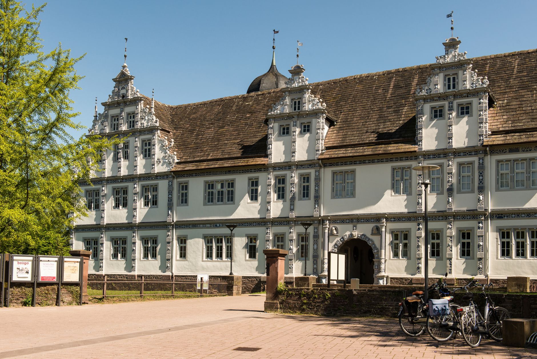 Diebstahl von E-Scooter - Diebstahl von Fahrrad - Trickdiebstahl- Hausfriedensbruch