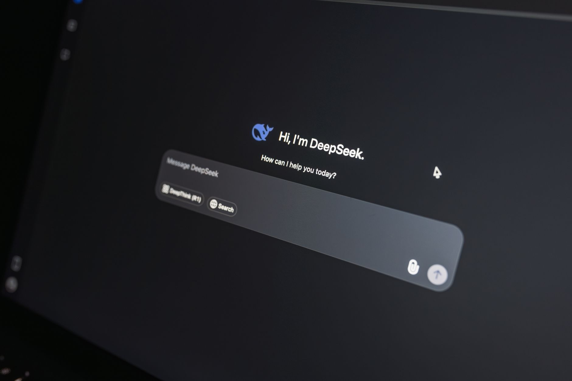 USA - Nach Hacks: OpenAI will Spitzen-KI ohne Internet trainieren